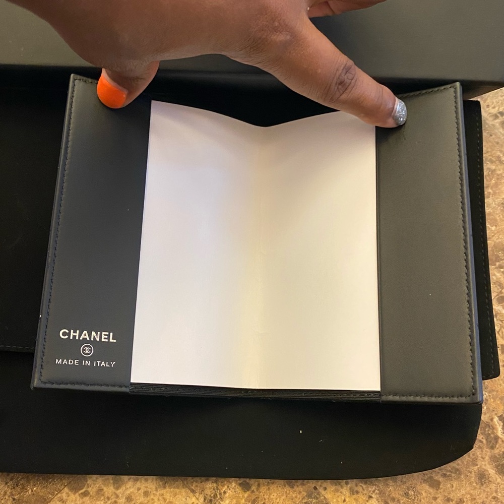 ❌clutch sold❌ - Picture 7 of 16